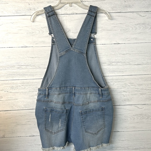 Venus Distressed Denim Overalls - Picture 6 of 6
